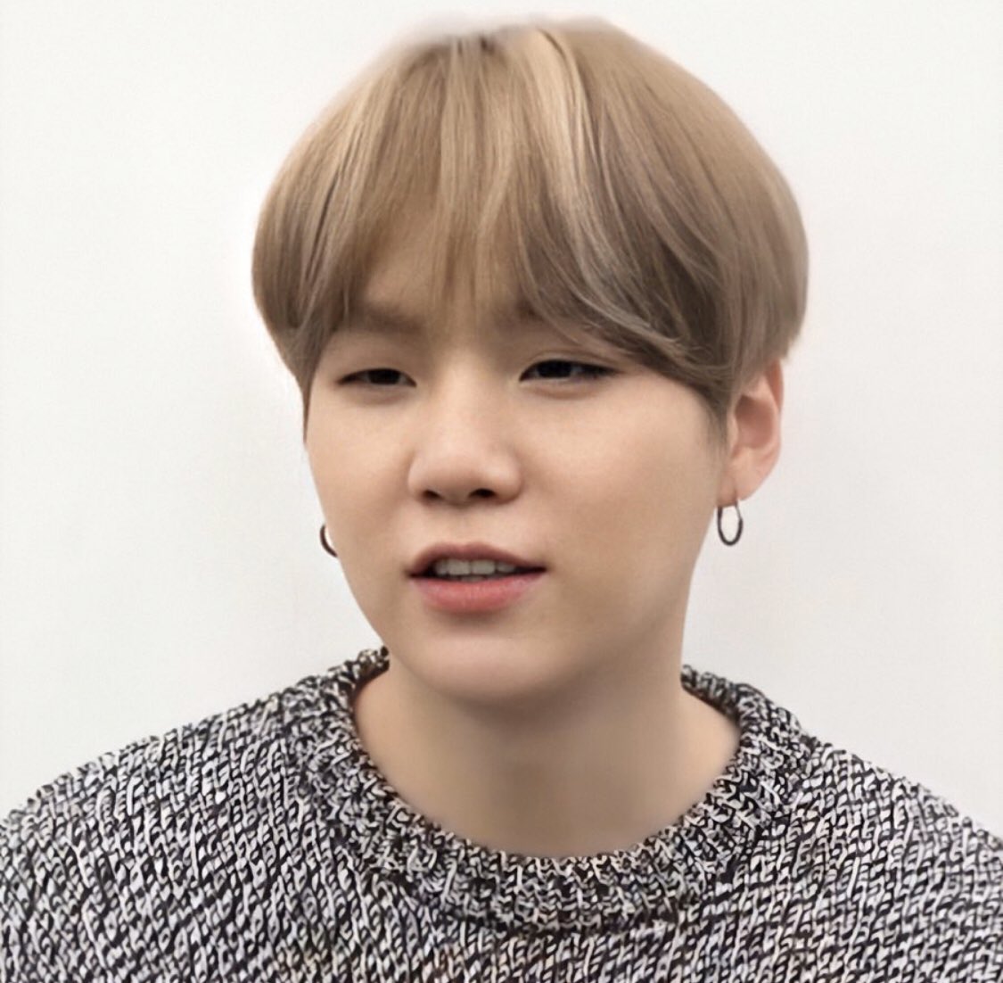 day 64: i want to boop yoongi’s button nose
