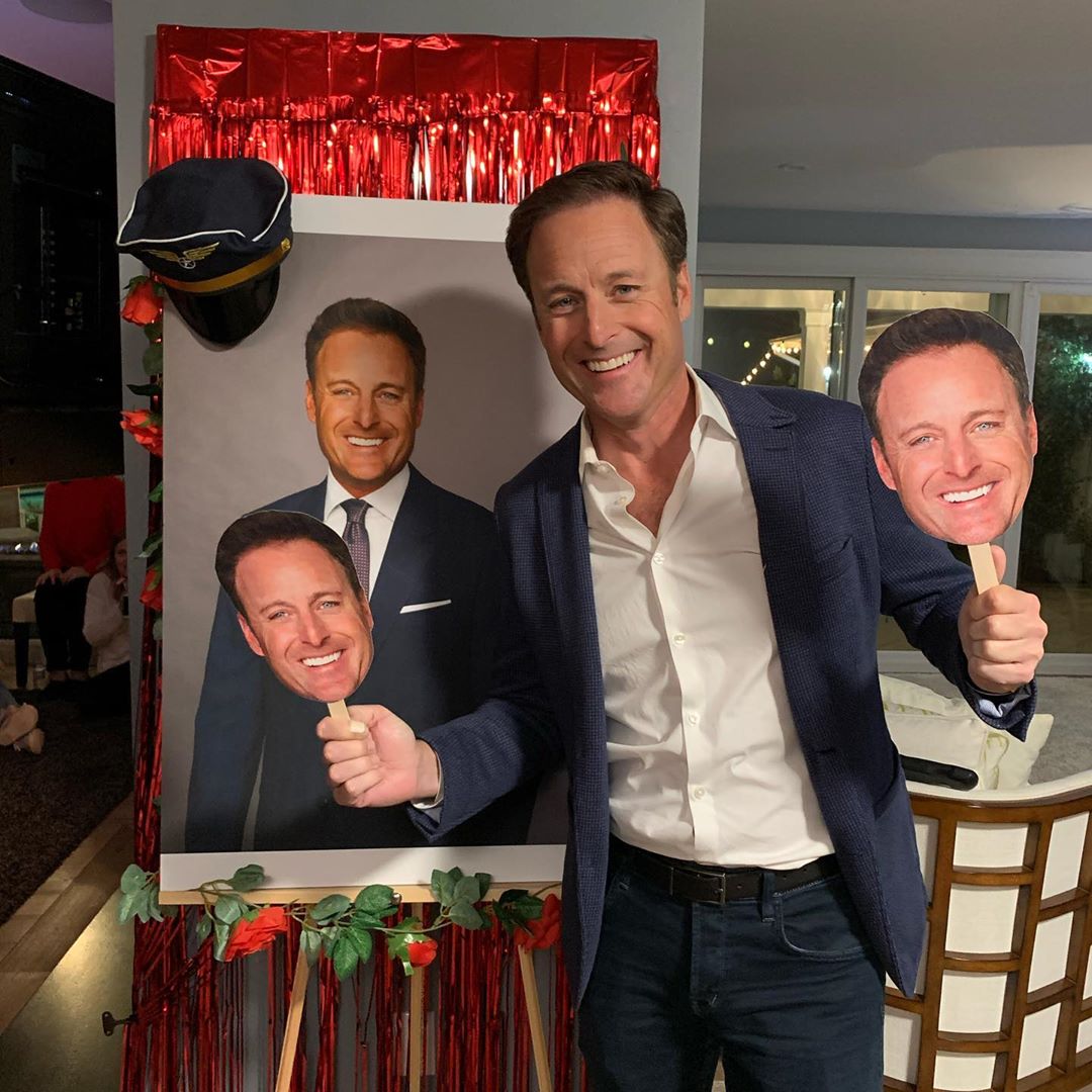 enews's tweet photo. Them: Who are you rooting for on #TheBachelor tonight? 
Us: https://t.co/Kkf48CR3x0