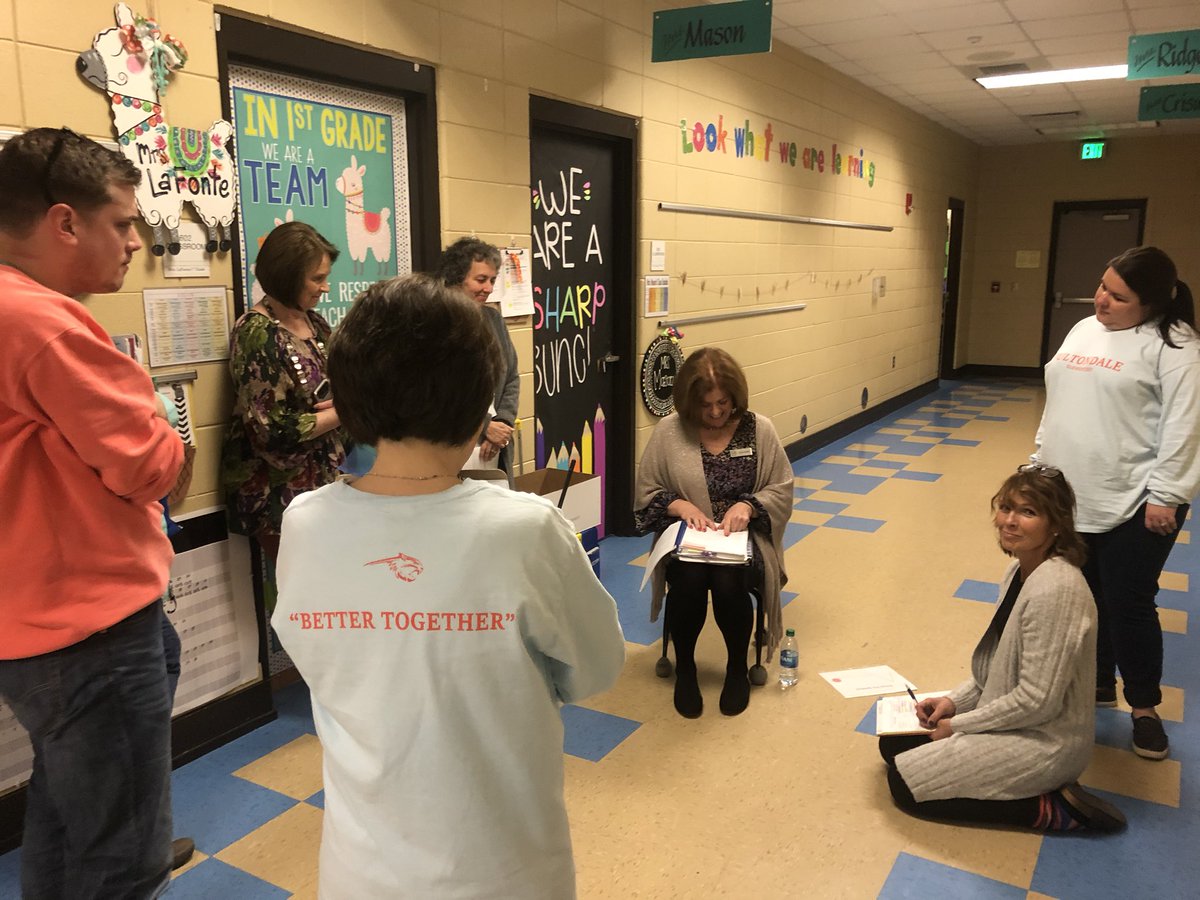 More syllabication, dictation and coaching with <a href="/FultondaleElem/">FultondaleElemAL</a> and @brookville_elem Ts. Fun, productive, rainy day. #phonicsfirst #coaching 📝📚