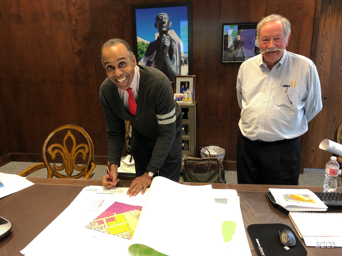 UHLawDean's tweet photo. @UHLawDean signs off on the schematic designs for new @UHLAW building designed by @ShepleyBulfinch represented by Architects @carolewedge, Angela Watson, Mark Boone (pictured), Natalie Thurman, and Ana Villanueva. Next step-detailed design phase. #uhlc #UHLaw #houstonlaw https://t.co/Pjlv5jDsnZ