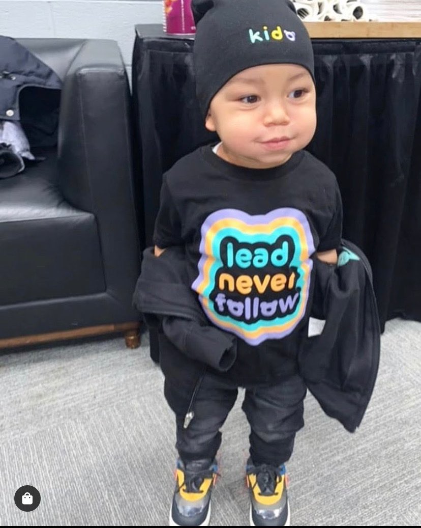 LDRS1354's tweet photo. Leaders x Kido Collab now available instore๐& Online ๐ป๐ฆ. #Kido #WestsideGunn #Lead #BabyLeaders #Chicago #NeverFollow #Hypebeast #Leaders https://t.co/Fpc9deTxSQ