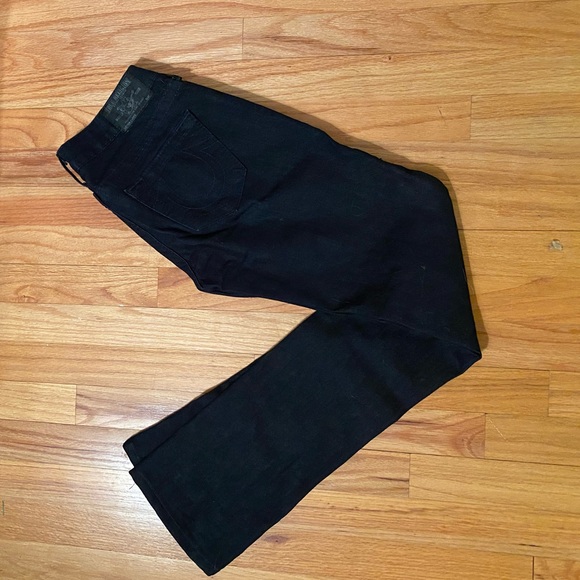 AnnetteW_1's tweet photo. So good I had to share! Check out all the items I'm loving on @Poshmarkapp #poshmark #fashion #style #shopmycloset #truereligion #mek: https://t.co/dALgYKA7as https://t.co/T9L3zW3V8q
