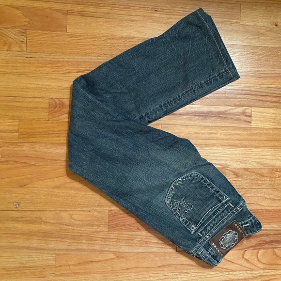 AnnetteW_1's tweet photo. So good I had to share! Check out all the items I'm loving on @Poshmarkapp #poshmark #fashion #style #shopmycloset #truereligion #mek: https://t.co/dALgYKA7as https://t.co/T9L3zW3V8q