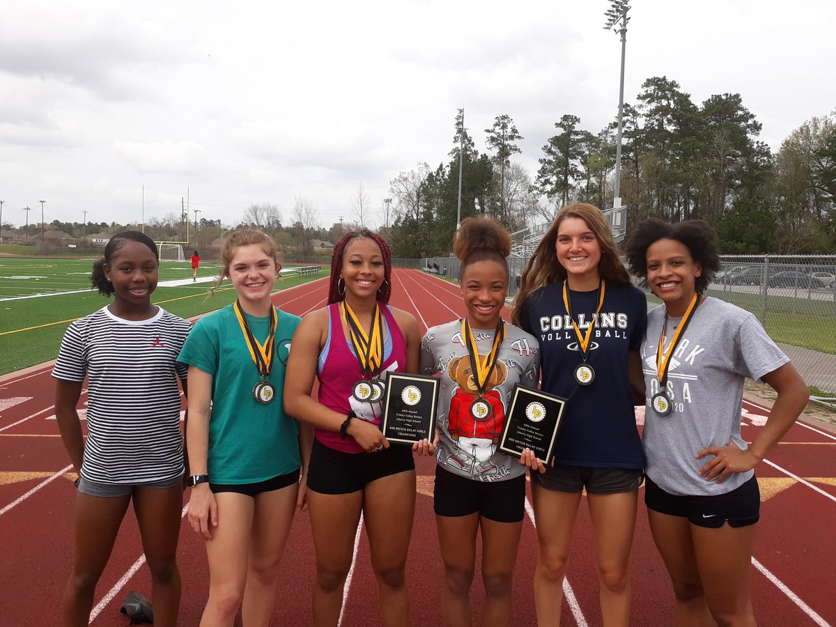 CoachCookKPHS's tweet image. Our 4x100 and 4x200 ladies celebrating their bling from the Trinity Valley Relays last week! #workhardrunfast #leanleft @HumbleISD_KPHS @KParkGirlsXC_TF @KMSLadyCougars #ForThePark
