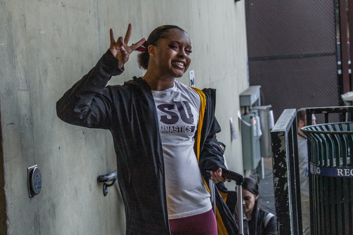 SunDevilGym's tweet photo. The Gym Devils have arrived! π
#GymDevil https://t.co/m8OFYgGexR