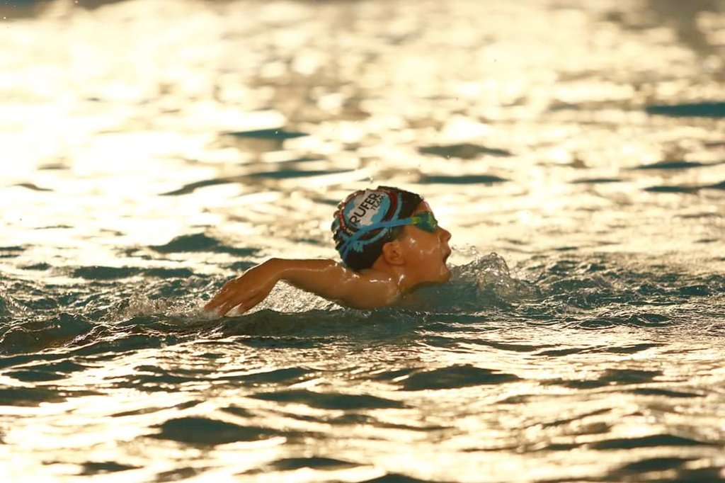 rufer_team's tweet photo. Natación simulacro "Aguas Abiertas" 

¡Únete a #ruferteam !

#natacion #triatlon #corredores #fit #nutricion #fisioterapia 

•La Natación nos une• https://t.co/jZ6ymuS4tb