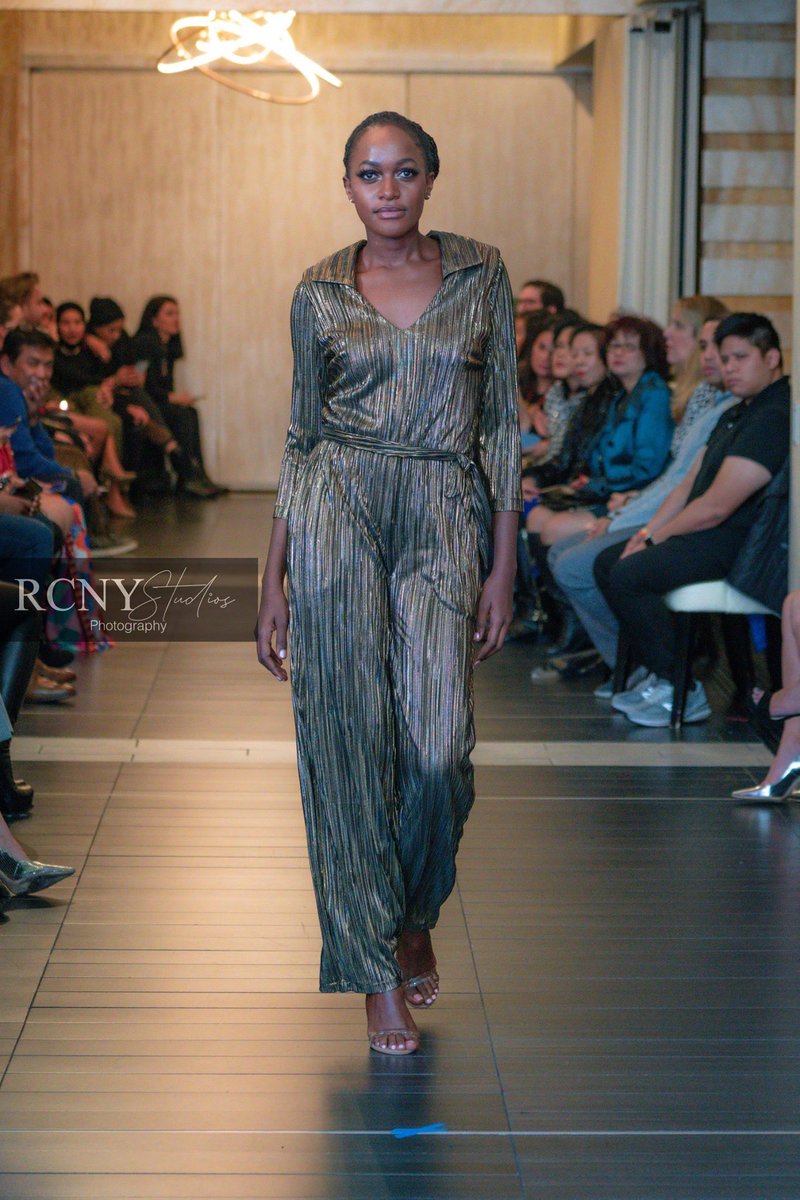 KwaggieL's tweet photo. Never apologize for being a powerful lady
#NYFW2020
Walking for @TroyAnthony81 
Top international designer https://t.co/O8lhI5Y2qX