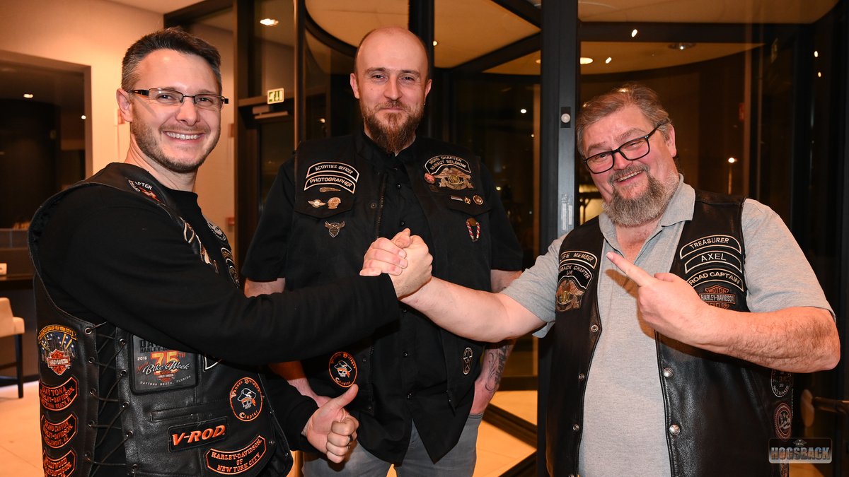 HogsbackPhoto's tweet image. Mons Chapter and @hogsbackchapter twinning, Friday events - arrival - dinner - and more and more drinks with new friends.@HOGukandireland enjoy this Part 1 of a fantastic weekend.
hogsbackchapteruk.smugmug.com/2020/Mons-Frid…