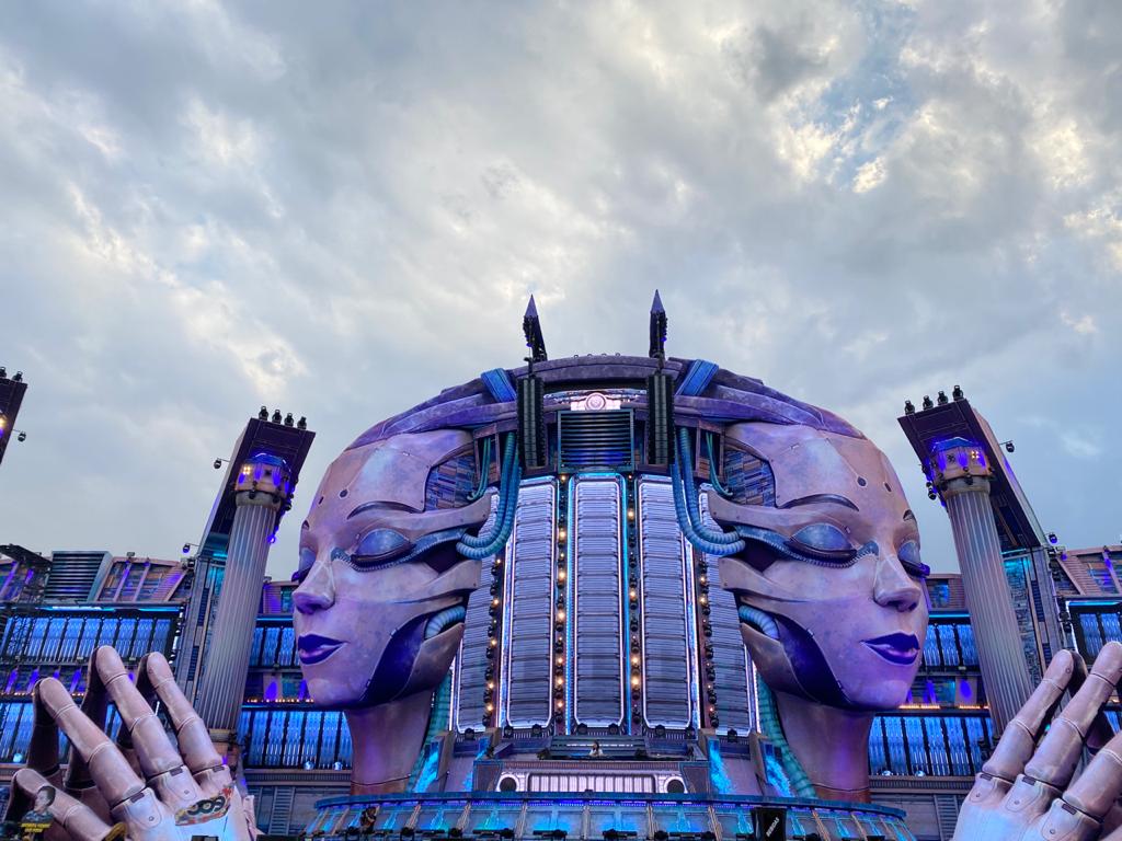 DJCONCEPTTV's tweet photo. ¡Qué fin de semana! ¿Cómo vivieron ustedes el #EDCMexico2020 ? Les dejamos nuestra reseña, no olviden compartirnos sus experiencias: https://t.co/AC02WC0naJ https://t.co/93xZmKZwwc