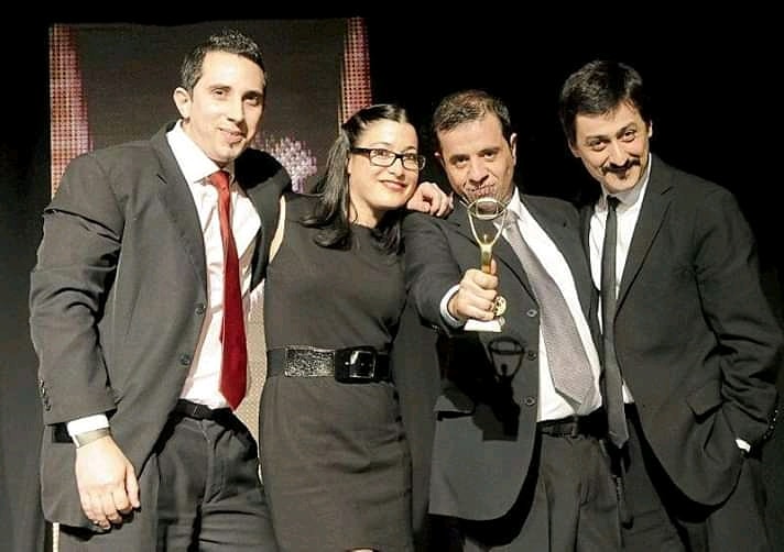 djnicorodriguez's tweet photo. Hermoso recuerdo cuando ganamos el premio #IRIS como mejor programa de humor en radio con #DobleDiscurso!!! noche inolvidable con mis amigos del programa @rossannapiedra @gustavoinsua y @emunizok. Stucks! 🤘😁 https://t.co/qPsnizovWO