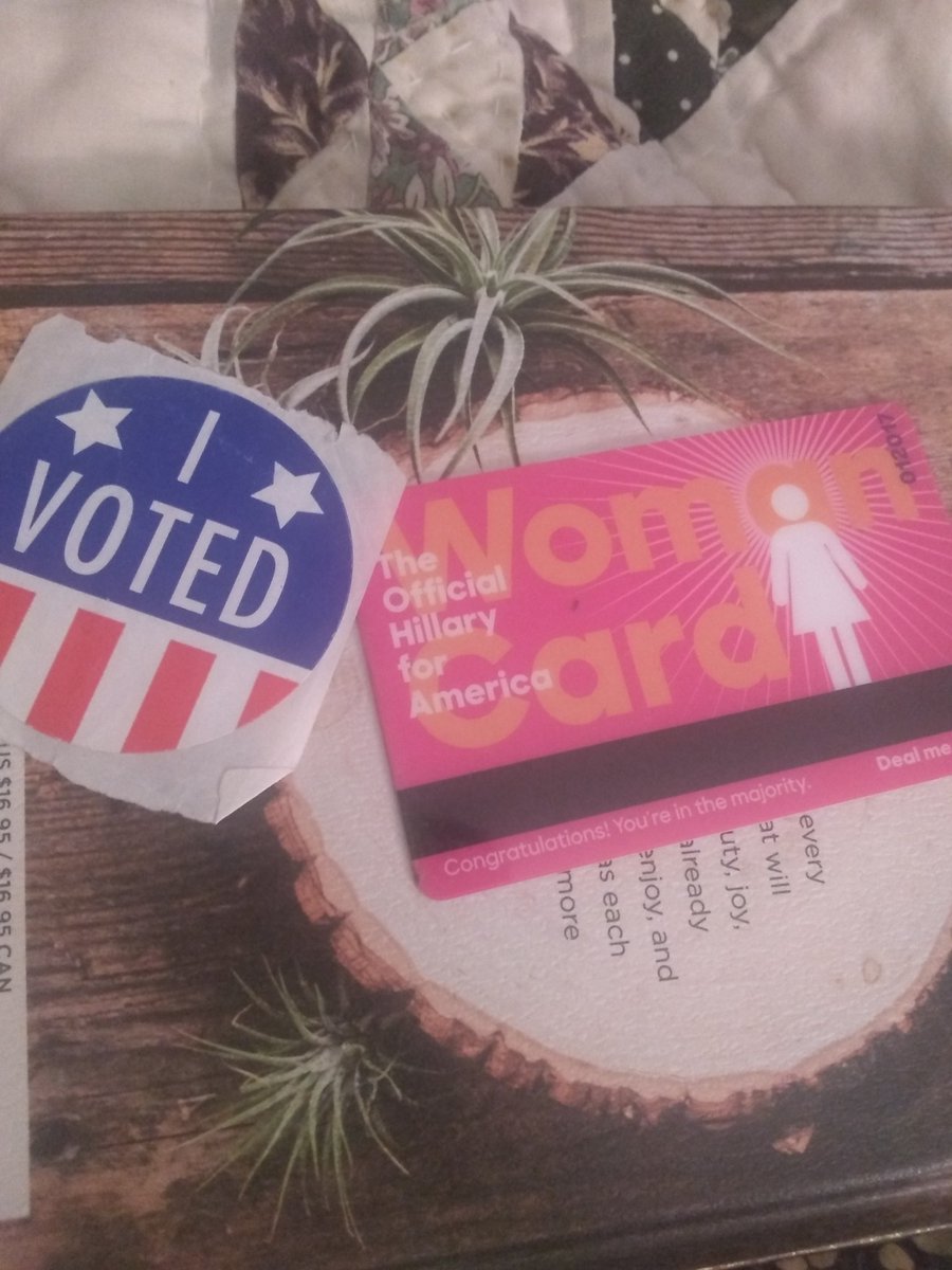 Eileenleftnotri's tweet photo. Where are all the suffragettes? Or was it just for 2016.
#ChooseWarren
#MadamPresident https://t.co/SXhXaYaQif