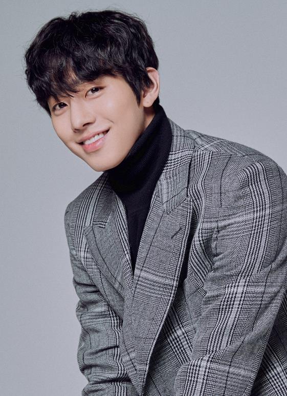 [2020.03.03]Ahn Hyo Seop's Post Drama Interview (2) https://n.news.naver.com/entertain/article/469/0000473179 @StarhausM #안효섭 #ahnhyoseop #RomanticDoctorTeacherKim2