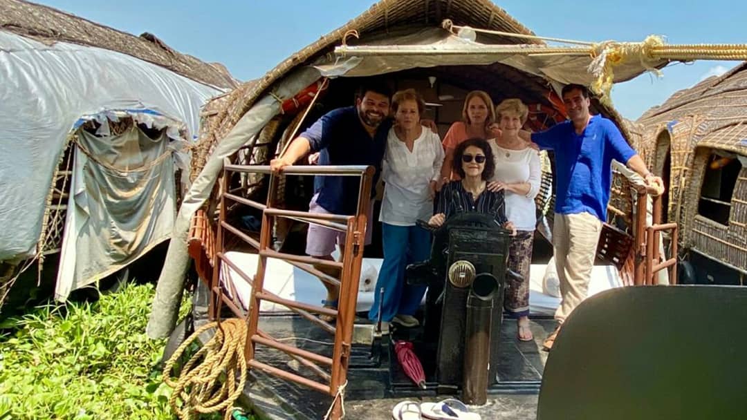 recrearse's tweet photo. La magía del Sur de India en conexión contigo #expandetusfronteras #recreatuser 💚💙💛❤ https://t.co/Ekomuny8fA