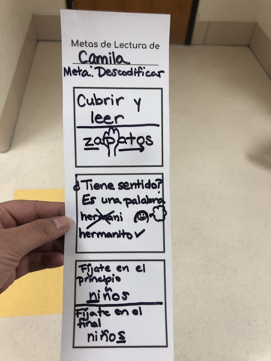 LaMaestraDavis's tweet photo. Metas de lectura de mi estudiante. Su meta es descodificar palabras correctamente y esta usando 3 estrategias que funcionan para ella. Esta hoja de metas está laminada y se puede usar como marcador de libros. #metasdelectura #intervención #lectura #duallanguage https://t.co/N4ekyf2Btp