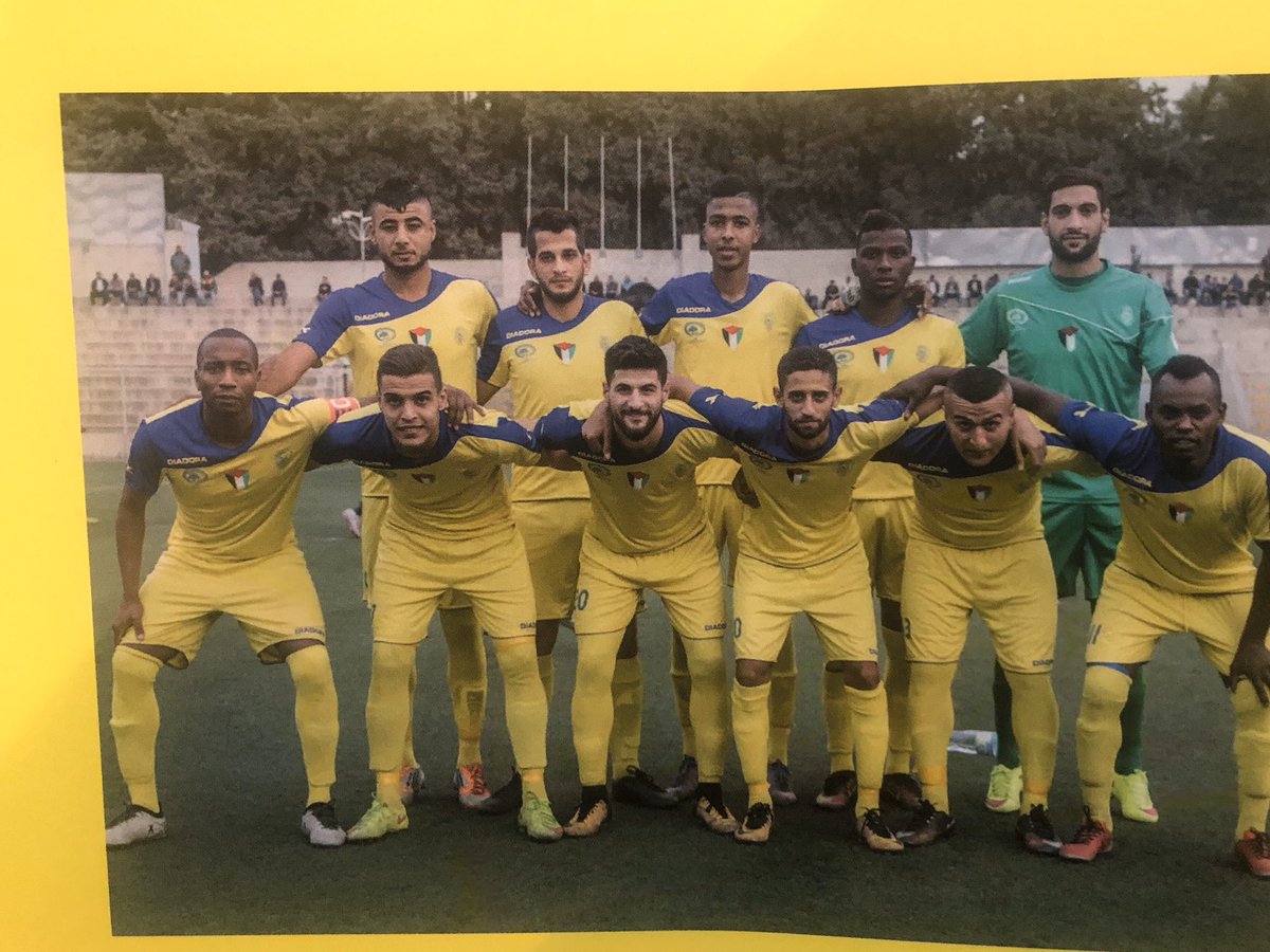 RaulRuizBenito's tweet photo. @MarkazTulk en @ellarguero el retorno de un equipo de refugiados palestinos a primera división, contado por Joseba Zabalza, no todo es tirar piedras en Palestina . https://t.co/jn95nGkV1Y