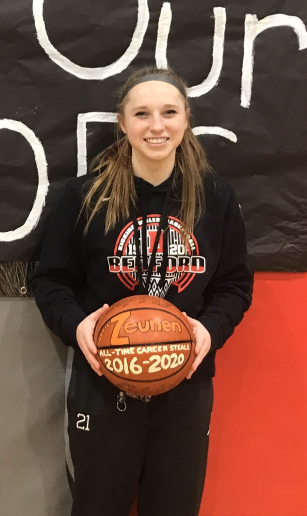 BedfordGBB's tweet photo. During tonight’s game, Senior PG, Aubrie Zeunen became Bedford Girls Basketball All-Time steals leader. She now holds both the career assist and steal records.@BCSNsports @PGHMichigan @MonroeSports @LBInsider @MichHSBball @MichMule @FullCrtCoverage https://t.co/tMlg8fhGYp