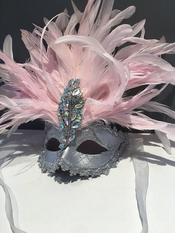 —Vía IG—

Feliz cumpleaños @BeckyxG_B ojalá pasaras un día divertido anoche en la fiesta. 🖤🎠

#HBdayBecks