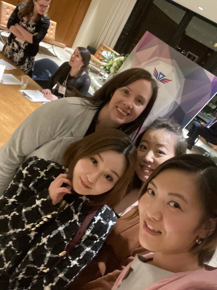 ZouJill's tweet photo. Such an honour to attend the 2020 YWCA women of distinction recipient announcement event! It’s truly inspiring to hear from these incredible women leaders! Now let’s go back to help our customers with their last minute RSP contribution! @jenlcowling @RachaelWong_TD @scott_belton https://t.co/s6QRfJd5xj