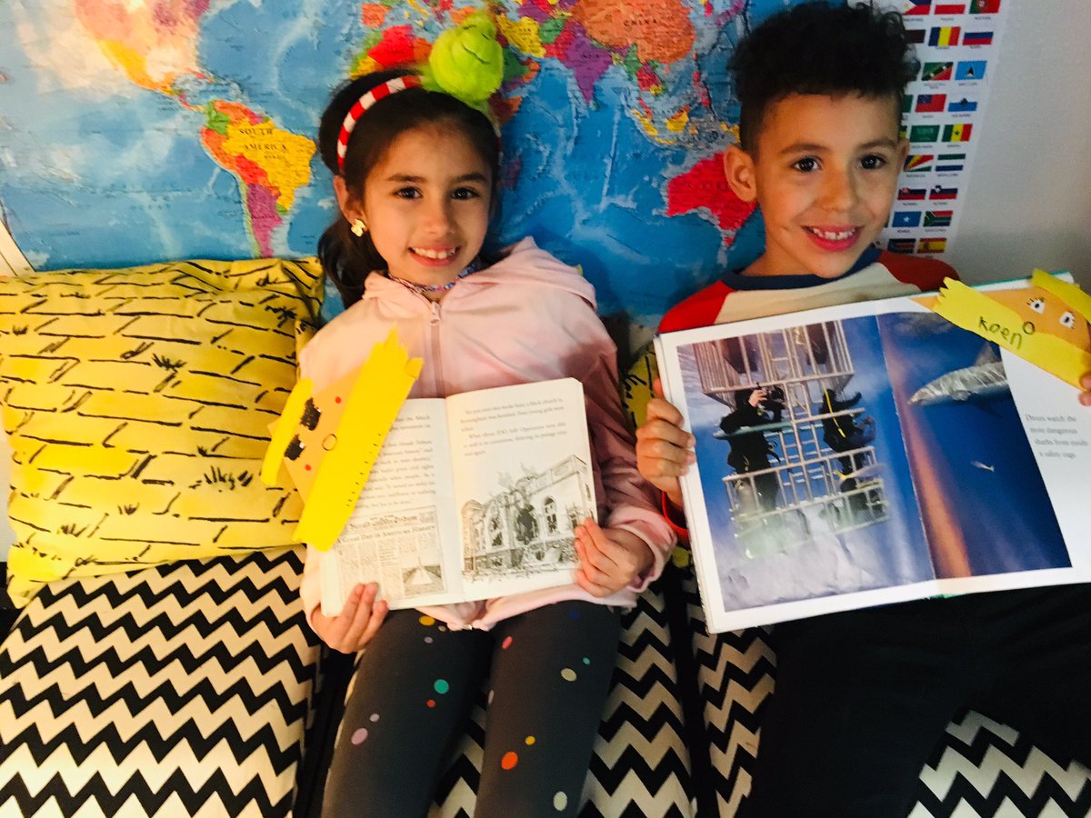 ATeachMoore's tweet image. Reading makes Monday our fun day! @eprayzorelem @dentonisd @One_and_Ready #Moorefuninfirst #AlwayslearningMoore #ReadAcrossAmerica