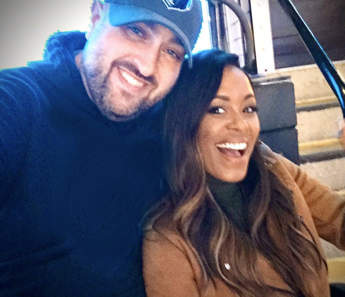 #atlantahawks <a href="/ATLHawks/">Atlanta Hawks</a> #gametime #mybuddy #catchuptime 🏀🏀🏀