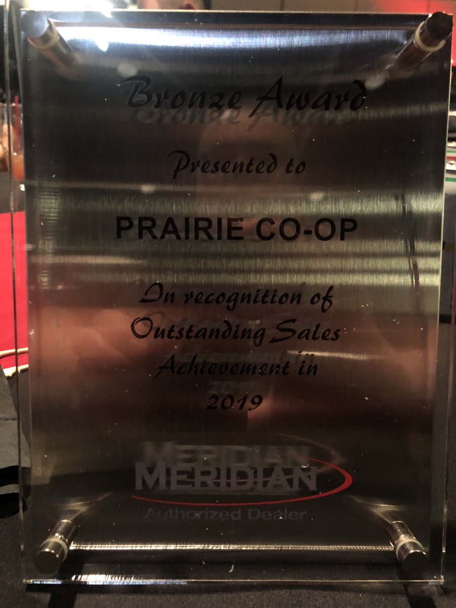 ag4ever_'s tweet photo. Prairie Co ops bronze sales award, first ever. #equipsummit20 https://t.co/TH2AOruMuR