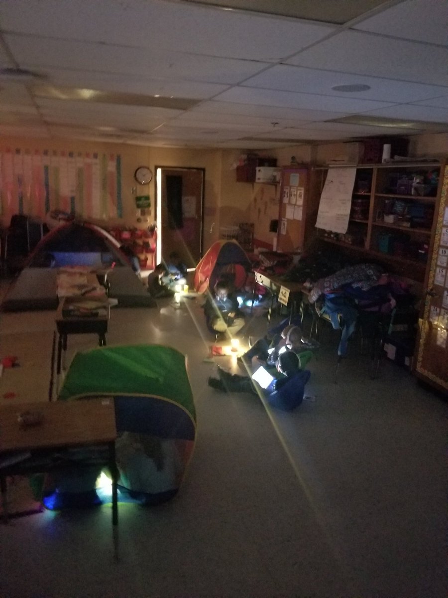 Camp Read-A-Lot was a success today! The kids enjoyed reading math, and crafts are different campsites throughout the day with a crackling 'fire' to keep them warm! We had to keep our voices down so the bears would stay away! #ncssbethebest <a href="/FairviewFves/">Fairview Elementary</a>