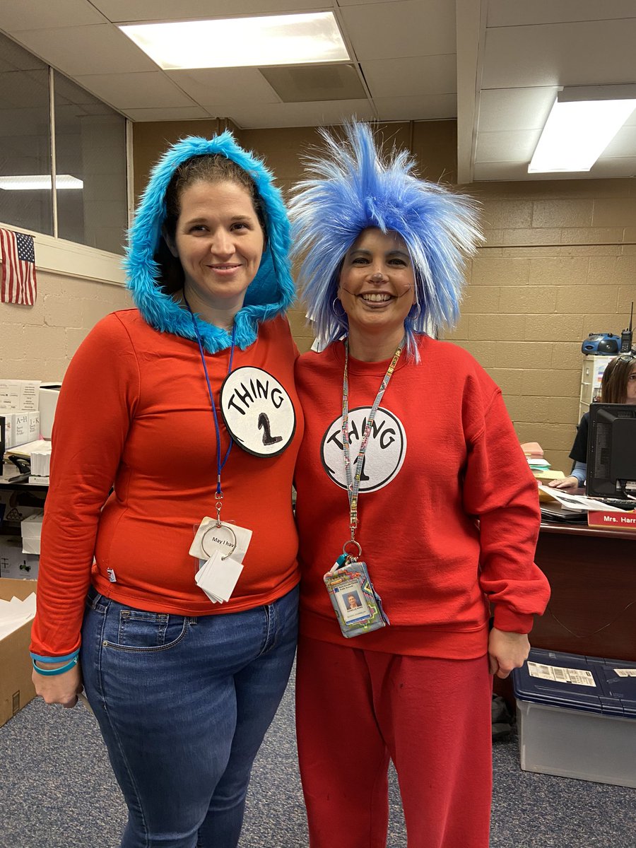 We did our “thing” to celebrate Dr. Seuss’ birthday <a href="/RHLeeESAACPS/">RHLeeESAACPS</a> <a href="/RHLeeESReading/">RHLee Reading</a> #ReadAcrossAmerica