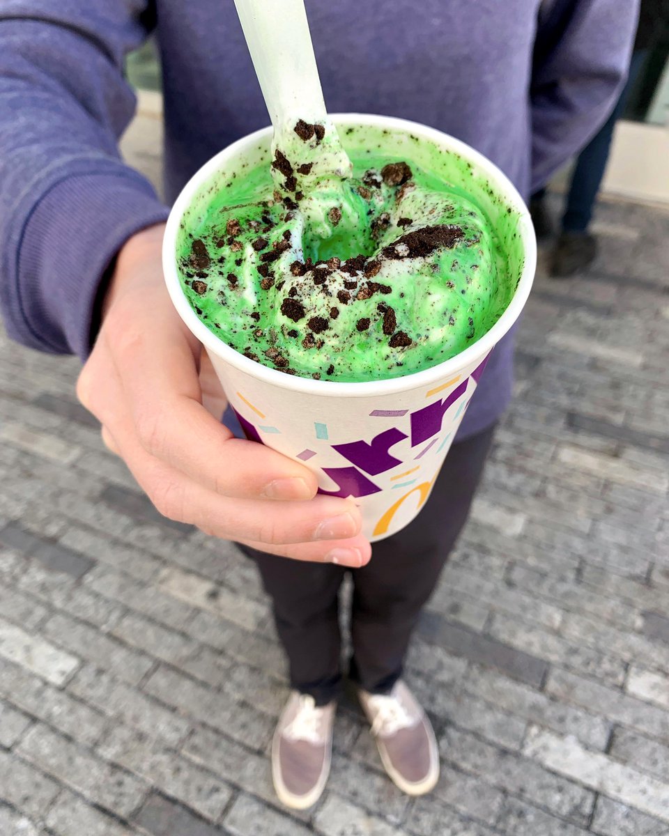 🍦🍀 GIVEAWAY with 2 winners!!! 🍀🍦 $25 each to try the NEW <a href="/McDonalds/">McDonald's</a> OREO Shamrock McFlurry! Enter on IG here 👉 instagram.com/p/B9QIuwZjwLq/ #ad