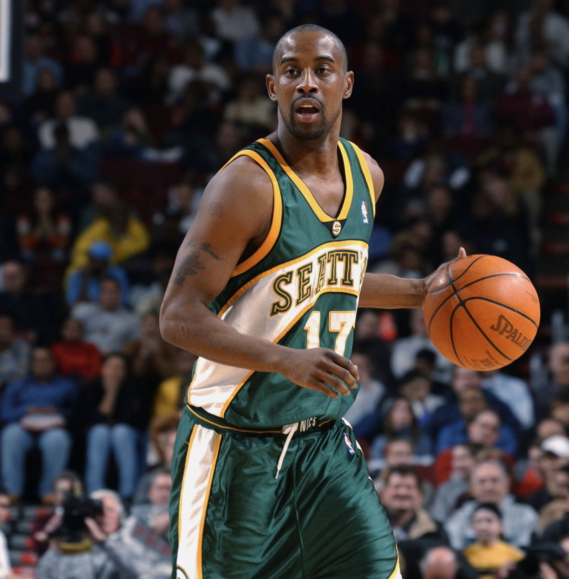 Kenny Anderson played for five teams in the final three years of his  #NBA   career. In addition to a full season with the Pacers, he also played for the:Seattle SuperSonics (38 G)New Orleans Hornets (28 G)L.A. Clippers (4 G)Atlanta Hawks (39 G)