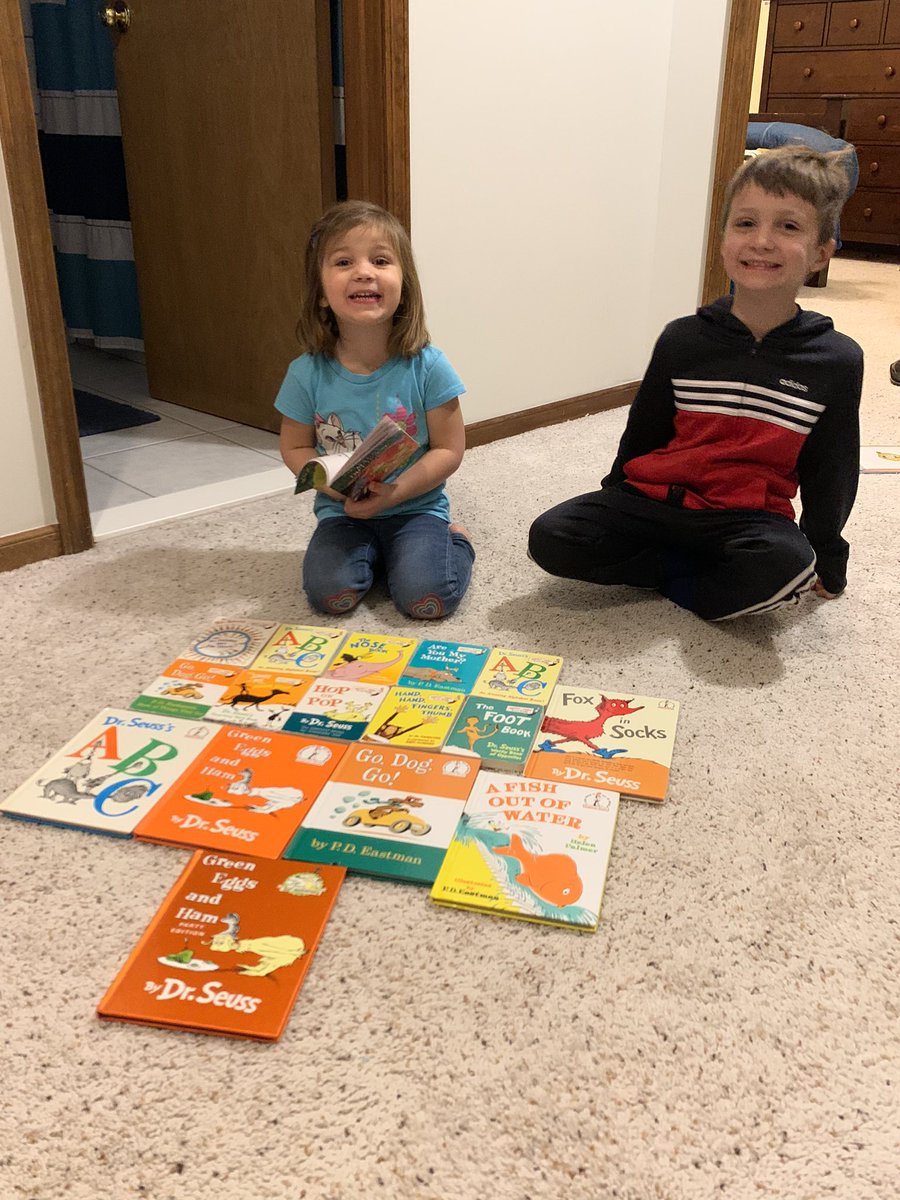 mkepsel's tweet photo. When it’s Dr. Seuss’ birthday, you cant help but want to sort through, pull out, and read all our books by him...😏❤️📚 #coolidgecougarsread #MarchIsReadingMonth https://t.co/9jdnTuHqsV