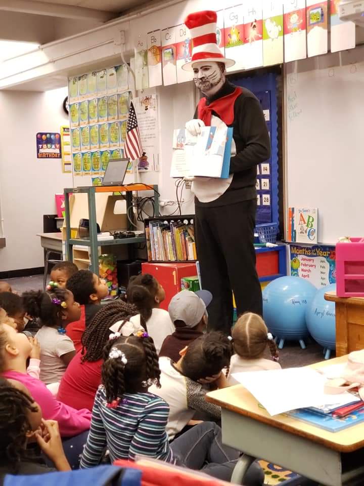 NorthDriveES's tweet photo. Read Across America and Dr. Seuss Birthday week. NDE started it off with a parade around the school and Cat in the Hat himself coming to read to the kindergarten students. (Photo Credit: A. Ransom, Kindergarten Teacher) #northdriveelementary https://t.co/PP3wtCyQIB
