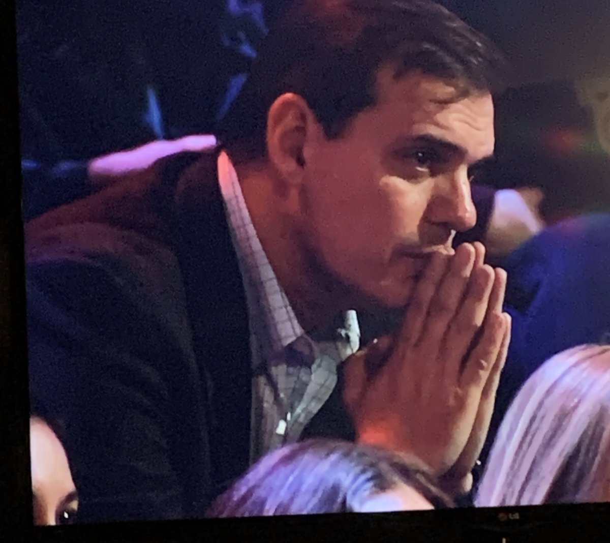 camprealitypod's tweet photo. This man is contemplating if he actually loves his SO enough to sit through this #TheBachelor #WomenTellAll https://t.co/yfmWy0N0kz