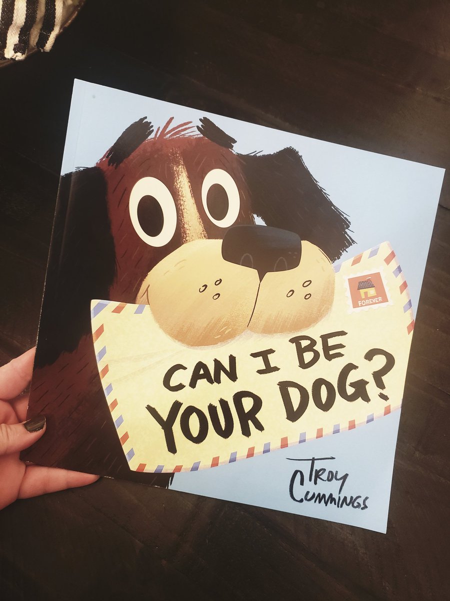 LittleVodkaOwl's tweet photo. 5 picked the cutest book at the school book fair today.... 

#CanIBeYourDog #FindAForeverHome #AdoptDontShop https://t.co/sW9UCY6mFE
