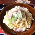 牛乳で簡単!？「春キャベツとベーコンの 味噌チーズクリームスパゲティ」の作り方!