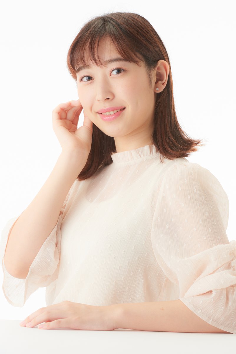 motorjamc1's tweet photo. 「＃東北カスタムカーショー2020in仙台」のイメージガールが決定しました。＃菅原彩理沙 #金子樹里 #阿部まりあ ＃五十嵐奈々 以上の4名が #4月18日19日 レーシングカーに多彩なカスタムカーが集結する #夢メッセみやぎ を盛り上げてくれます。#前売券 も #ローチケ #イープラス にて好評発売中！ https://t.co/ZEE7i3TOVO