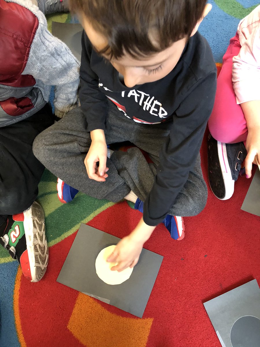 WeLearn2gether's tweet photo. We are learning about how the sun is Earth’s main source of energy.  Ask your child about our investigation - what happens to black paper when it is exposed to sunlight for one week? https://t.co/1LZhdVKoyd