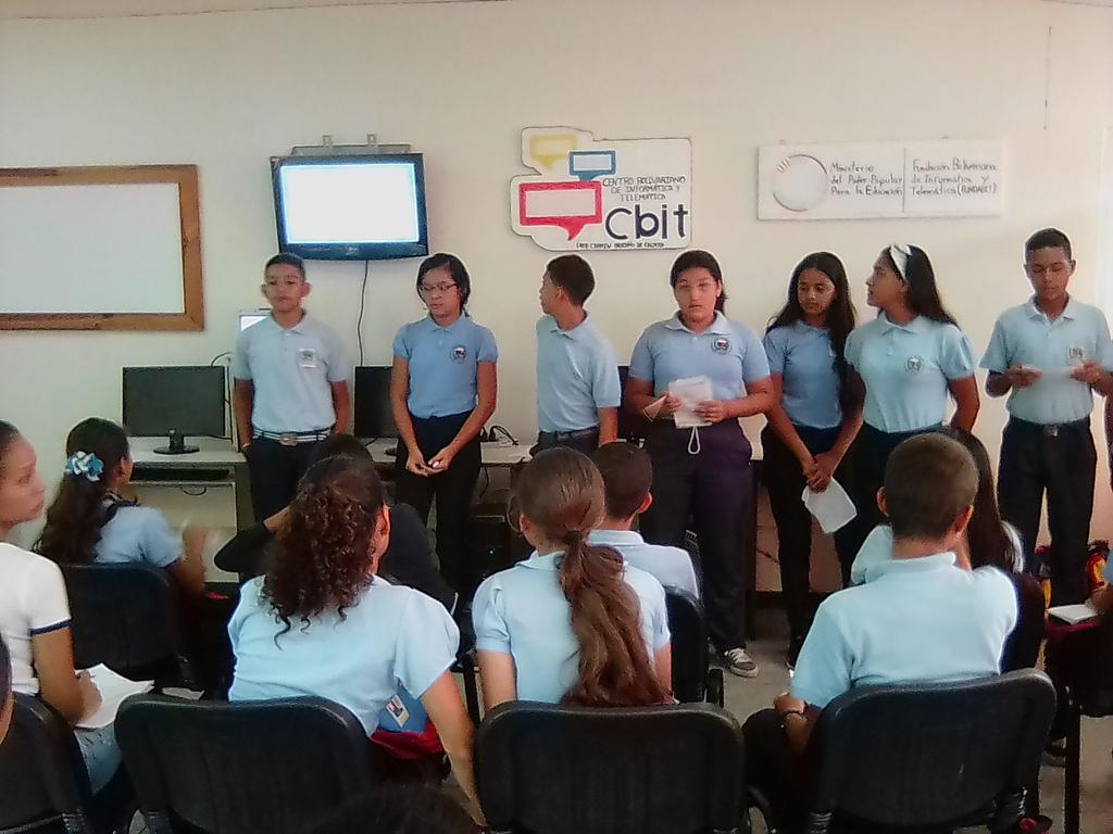 beatrizcbittruj's tweet photo. Exposición sobre la adolescencia y enfermedades de transmisión sexual estudiantes de 2do B. @RCcbit_trujillo @jpcbit_trujillo @Aycgcbitrujillo https://t.co/xegmtgN6Gu
