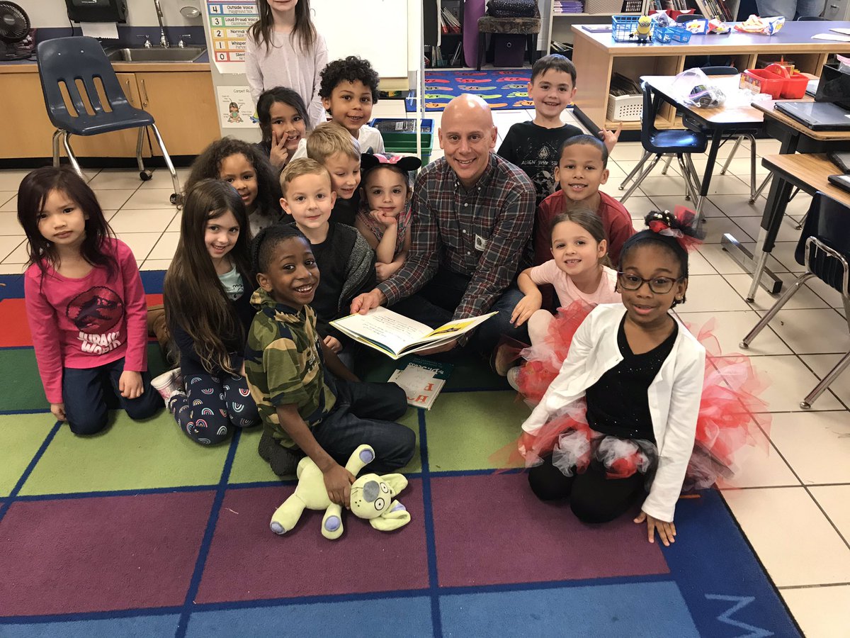 Grace Unger (@gmunger1) on Twitter photo Thank you <a href="/gracebible757/">Grace Bible Church</a> for sharing the love of reading with <a href="/BrookwoodElemen/">Brookwood Elementary</a> students today! ππ #ReadAcrossAmerica #Forthe757 Thank you <a href="/gracebible757/">Grace Bible Church</a> for sharing the love of reading with <a href="/BrookwoodElemen/">Brookwood Elementary</a> students today! ππ #ReadAcrossAmerica #Forthe757