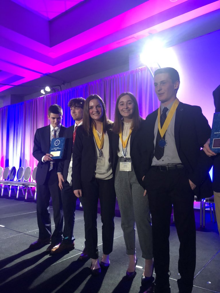 penndeca's tweet photo. Congratulations to Ellie Tuesley, Ragan Redding, Lillian Marks, and Addison Clark for their Honorable Mentions! https://t.co/QqhK7oZ2Wg