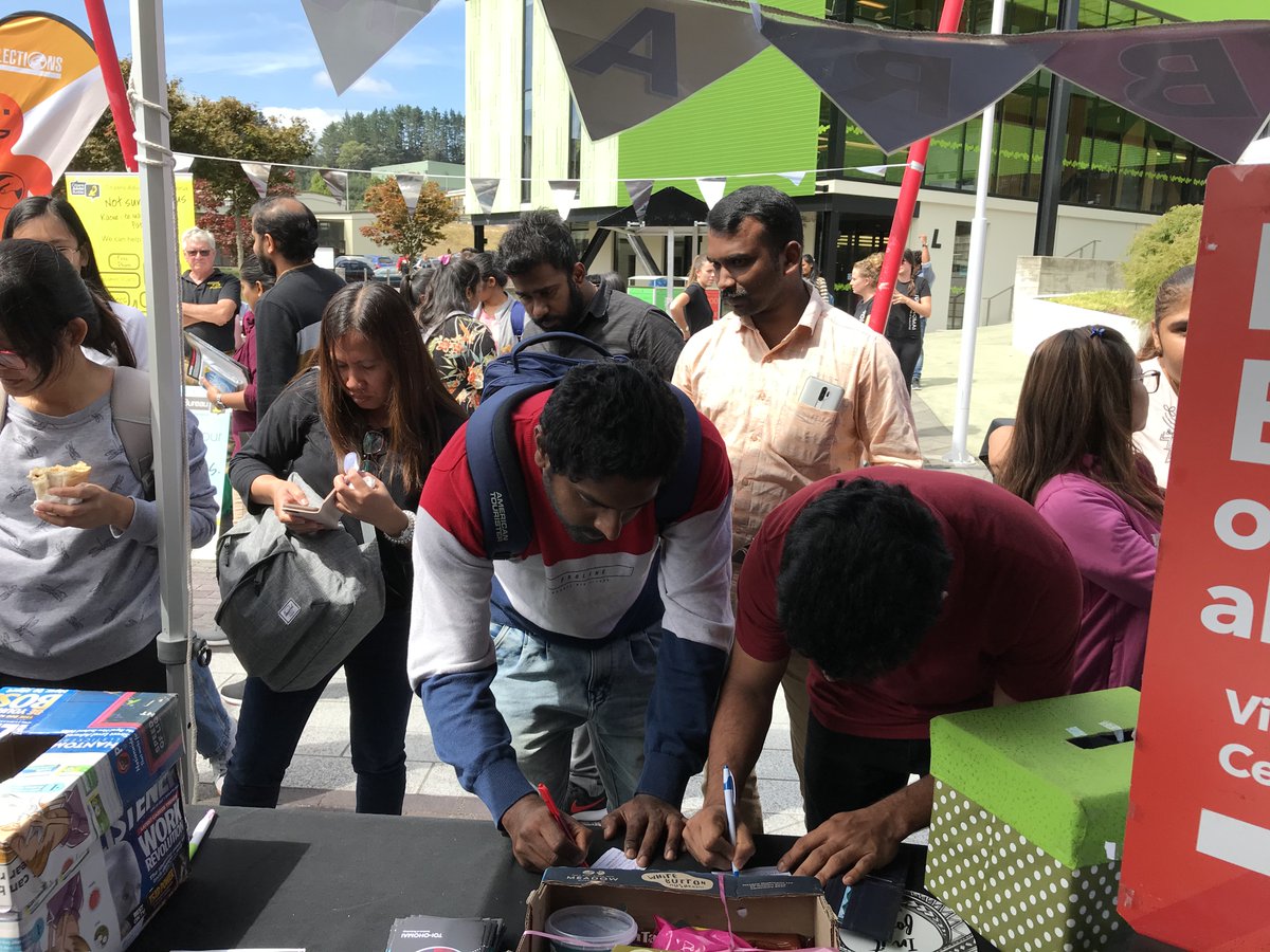 Toi Ohomai Library tweet media