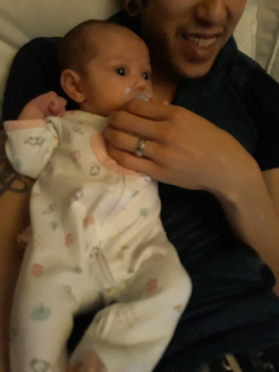 Ricecake_Tiffy's tweet photo. Was watching impratical jokers and my daughter made this face when @jamessmurray  came on https://t.co/Y9KFXK8sMu