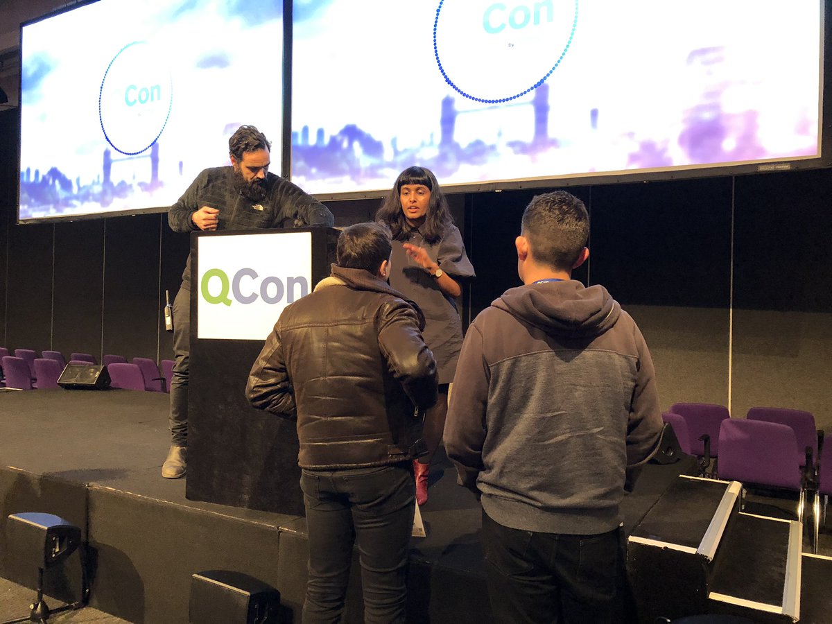The questions were coming thick and fast on the #data #streaming #architecture track #Qconlondon - both during official question time as well as afterwards! Some great discussions! @PaganelliFlavia @agupta03 @benstopford @ironzeb @doodlesmt