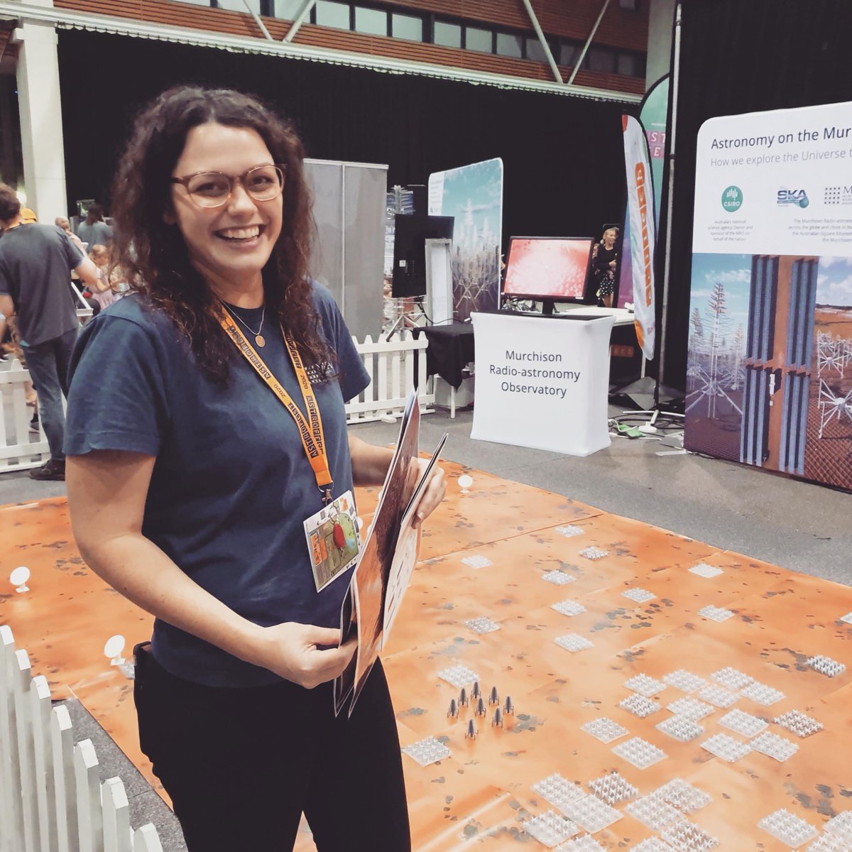 Our operations team had a blast talking about the MWA telescope at #Astrofest2020 on Saturday night! Big thanks to the event organisers and to everyone who attended and asked questions about the 'funny little metal spiders'. <a href="/ICRAR/">ICRAR</a> <a href="/CurtinUni/">Curtin University</a> @miathewalker