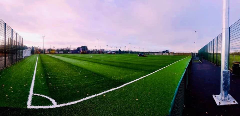 Matchday...

<a href="/GaronPark3G/">Garon Park 3G</a>, home of <a href="/eofl/">eofl</a> outfit <a href="/OSFC_FND/">Old Southendian</a> &amp; <a href="/OSFCReserves/">Old Southendian Reserves</a>, will be staging <a href="/SUFCRootsHall/">Southend United FC</a> #U23's Central League fixture with <a href="/Official_BRFC/">Bristol Rovers</a> this afternoon (2pm).