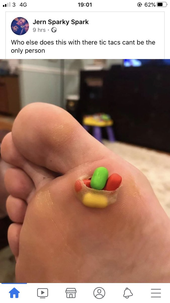 CringePhotos tweet media