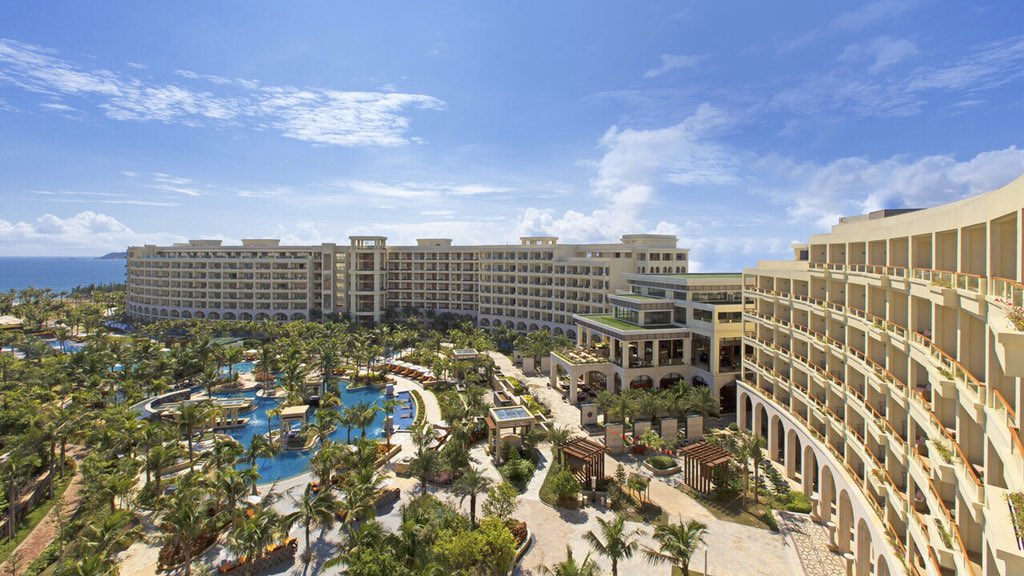 HwebMedia's tweet photo. Sheraton Sanya Haitang Bay Resort 🐚Each room is equipped with a private balcony, help you to enjoy the sea view and the garden in peace ~🌱
#Sanya #Sheraton #China #Haitang #Resort #WomenTellAll 🌿 https://t.co/UT1fiTDYBS