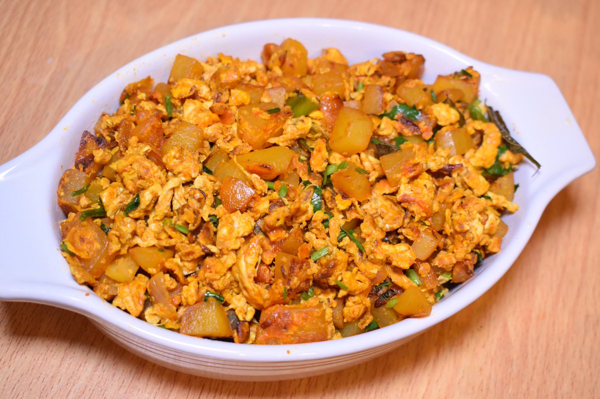 pottoplates's tweet photo. Dear Friends, If you want to prepare a delicious side dish for Chapati/ rice super fast with Just Eggs &amp; Potato, try this Bhurji recipe. It simple but tasty and takes only about 10 mins to prepare. Enjoy.
Full YouTube video: https://t.co/nPGmn5oEoQ
English Subtitles available. https://t.co/AFXuTAher9