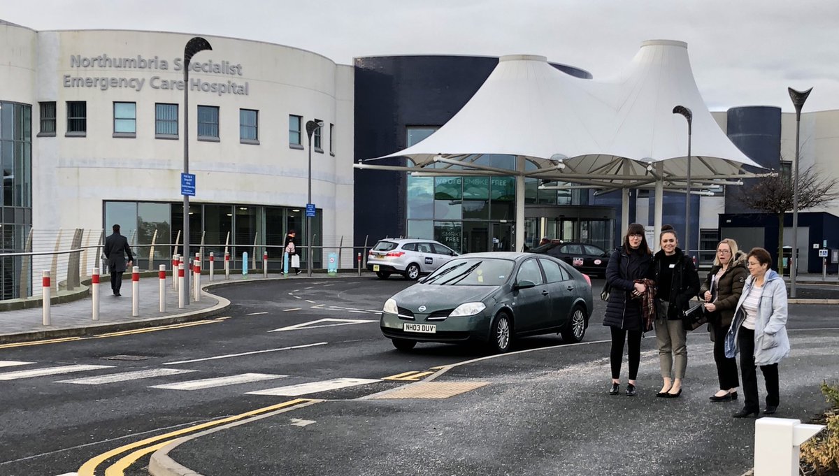 Small ⁦<a href="/ELHTPharmacy/">ELHT Pharmacy</a>⁩ contingent from ⁦<a href="/ELHT_NHS/">East Lancashire Hospitals NHS Trust 💙</a>⁩ visiting colleagues ⁦<a href="/NHCTPharmacy/">Northumbria Pharmacy</a>⁩ to find out how an Emergency Hospital works from a pharmacy point of view
