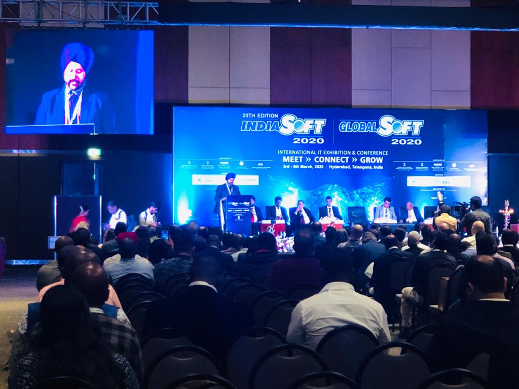 absyz's tweet photo. Meet. Connect. Grow
Join us &amp; meet the experts &amp; innovators to help you shape the future of business. 
Booth no - 42
Call us - +91 79979 66174
Email I’d - contact@absyz.com

Here are the snippets from the Day 1
@absyz #connecteazy @youngsoft @salesforce  #indiasoft2020 #meetus https://t.co/DFHlnnFc0T