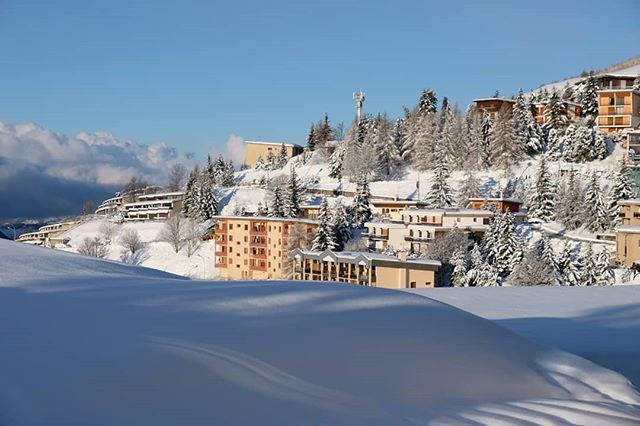 ABPhoto9's tweet photo. White Morning

Neige toute la journée hier.
105cm de neige au pieds des pistes!!! ❄️
Ciel clair ce matin à #orcieresmerlette https://t.co/hC9QKfhLNC https://t.co/o5woldzQFN
